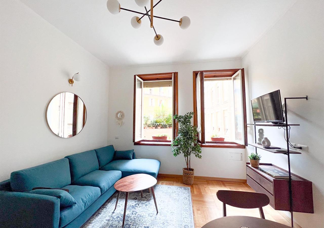 Cozy Duomo - Elegant & Quiet, 300M From Cathedral Appartement Milaan Buitenkant foto
