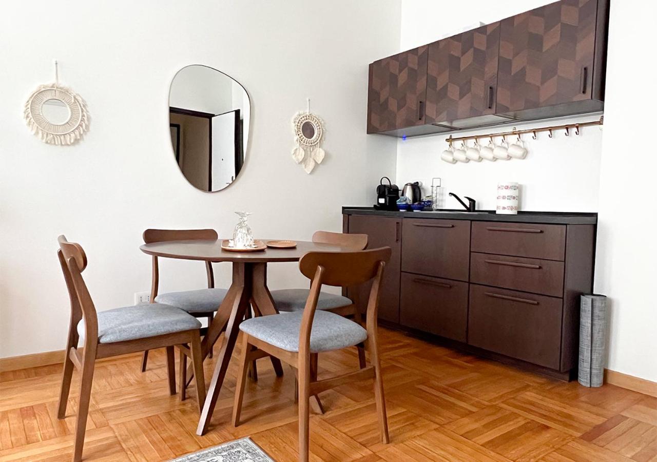 Cozy Duomo - Elegant & Quiet, 300M From Cathedral Appartement Milaan Buitenkant foto