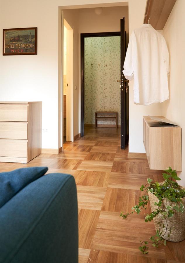 Cozy Duomo - Elegant & Quiet, 300M From Cathedral Appartement Milaan Buitenkant foto