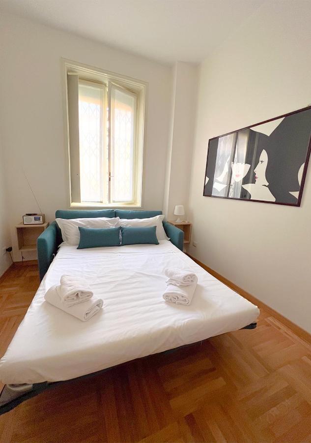 Cozy Duomo - Elegant & Quiet, 300M From Cathedral Appartement Milaan Buitenkant foto